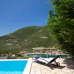 Dream View Villa *