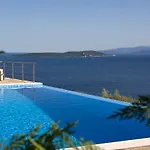 Villa Dream View *