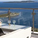 Villa Dream View