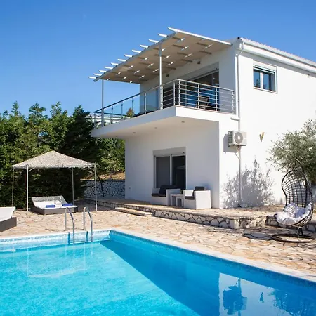 Dream View Villa *